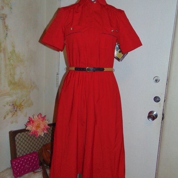RARE Vintage NOS Sasson Hong Kong Red Cotton A-Line Belted Short Sleeved Dress - Picture 4 of 13